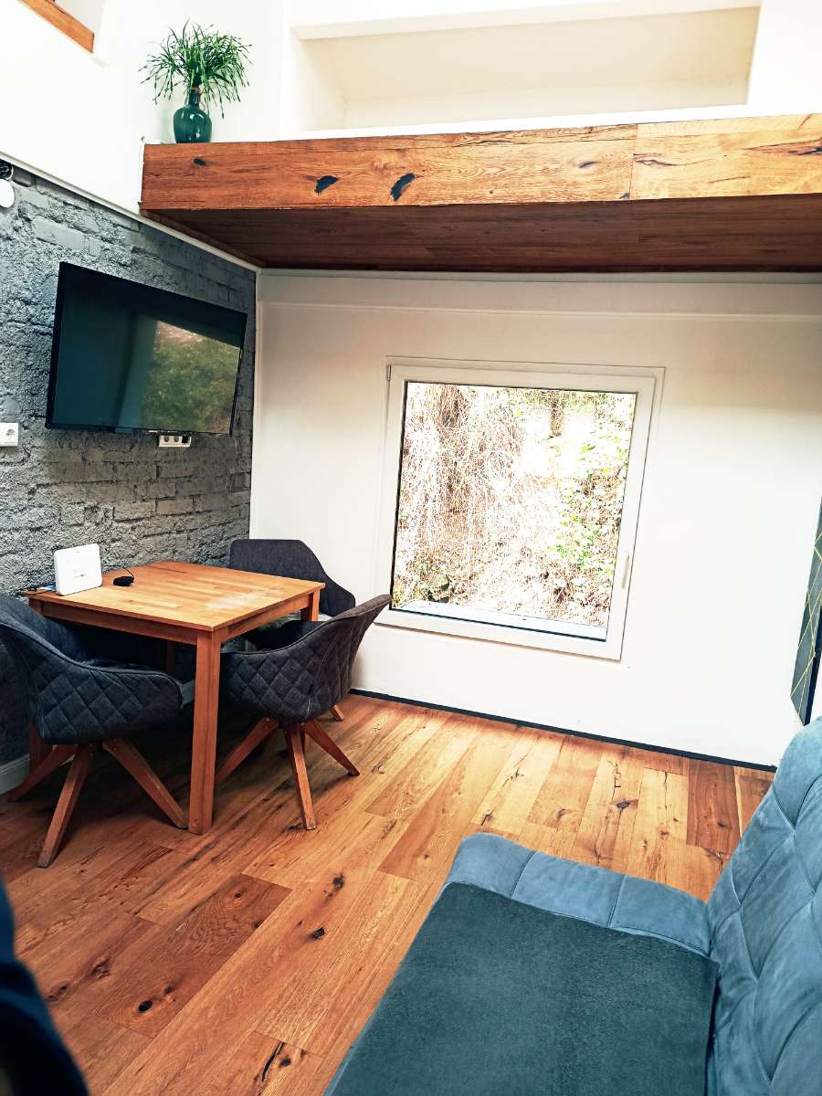 Kuenstlerhaus in mondsee wohnraum 2